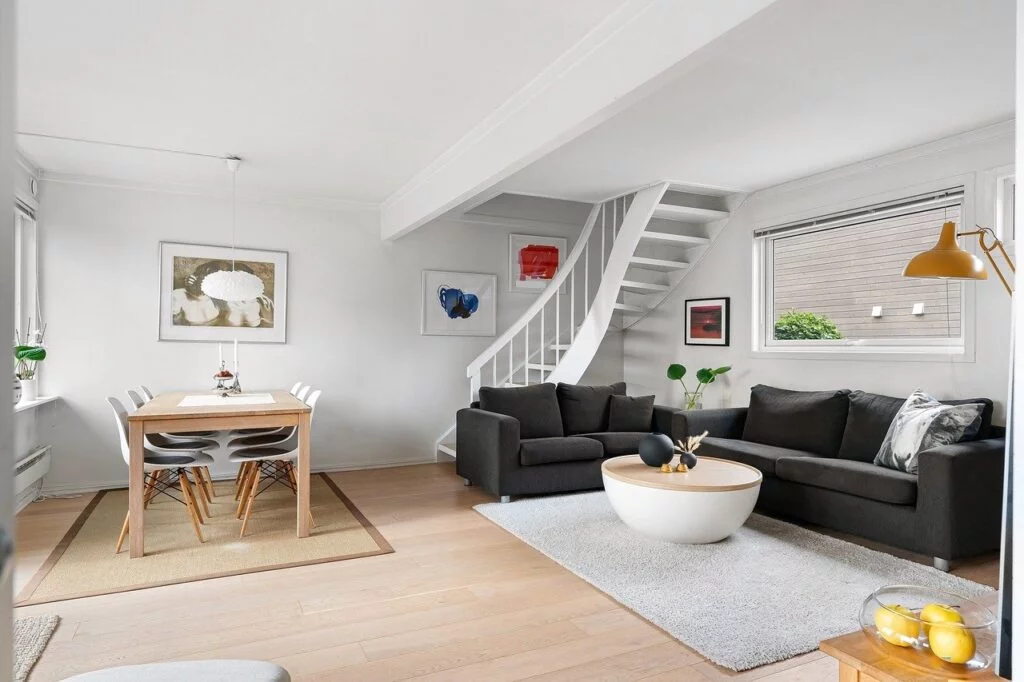 Living Room - Minimalist Design Principles